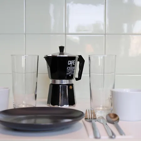 ! Bright 2br Hammock Flat ! Praca Da Republica * ポルト