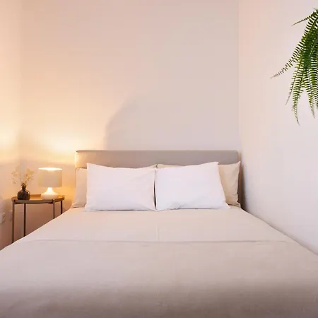 Apartamento Praça Da República - 2 Bedroom 3rd Floor Flat