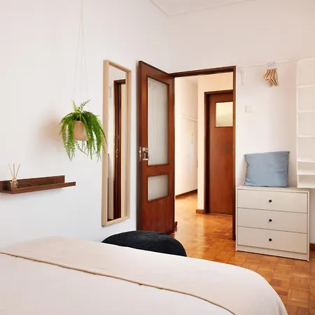 Praça Da República - 2 Bedroom 3rd Floor Flat *