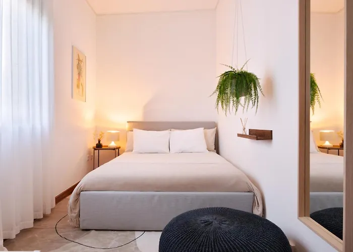 ! Bright 2br Hammock Flat ! Praça Da República * Oporto