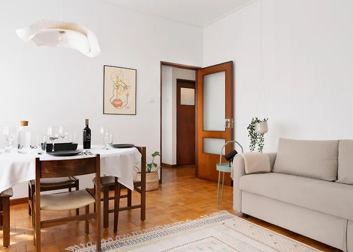 ! Bright 2br Hammock Flat ! Praca Da Republica * Oporto