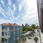아파트 ! Bright 2br Hammock Flat ! Praca Da Republica 포르투
