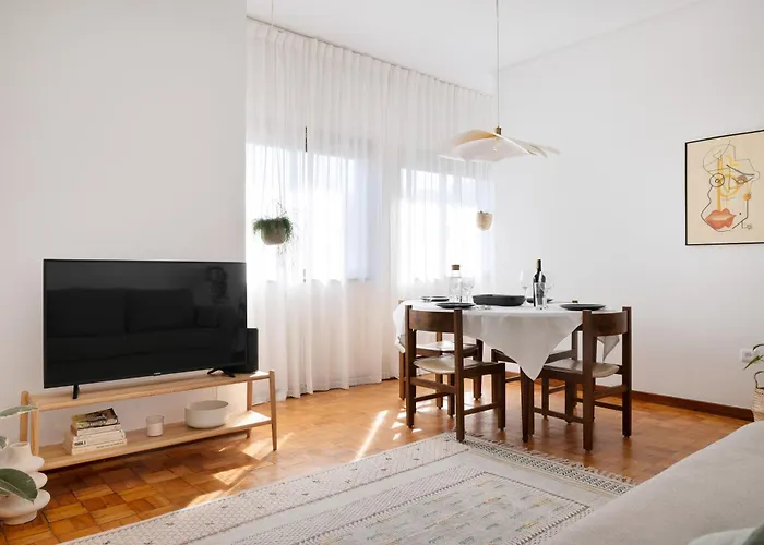 ! Bright 2br Hammock Flat ! Praca Da Republica 포르투